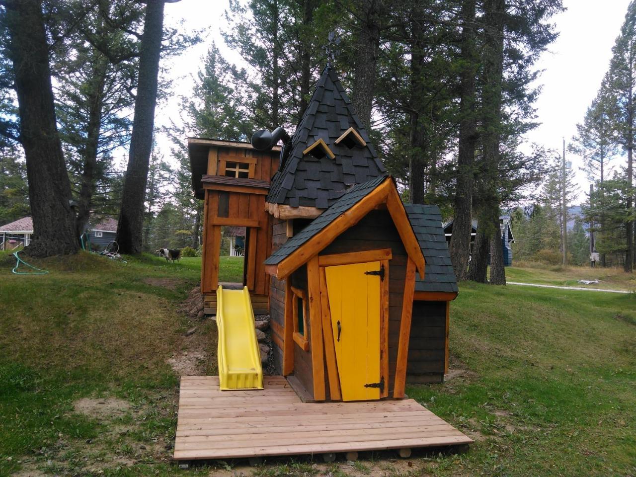 Fairmont Mountain Bungalows Fairmont Hot Springs Exterior photo