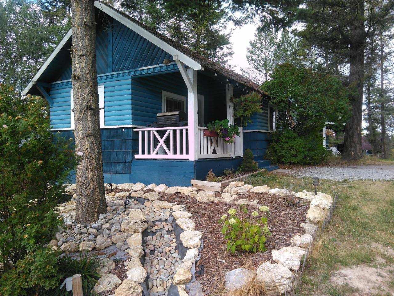 Fairmont Mountain Bungalows Fairmont Hot Springs Exterior photo